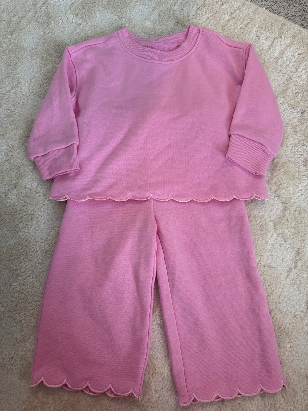 Sofia Grainge scalloped pink sweat set